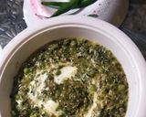 A picture of step 7 of Methi Matar Malai.