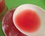 A picture of step 3 of Pineapple and watermelon lemonade.