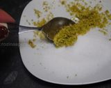 A picture of step 8 of Persian Saffron (Zafaran) sharbat.
