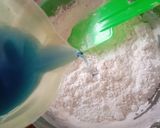 Foto langkah ke 2 dari resep Putu dengan Cetakan.