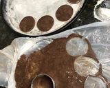 Foto del paso 3 de la receta: Alfajores bajoneros tipo rasta 🍫