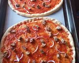 A picture of step 4 of Cheeseless pizza2.