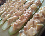 A picture of step 3 of Cucumber rolls II.