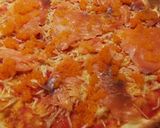 Foto del paso 3 de la receta: Pizza de Salmón ahumado con Perlas de Bogavante