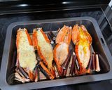 รูปขั้นตอนการทำที่ 4 ของ กุ้งแม่น้ำอบเนยกระเทียมชีส