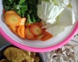 Foto langkah ke 1 dari resep Capjay Goreng.