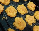 Foto langkah ke 4 dari resep Cornflakes Cookies Mudah.