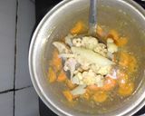 Foto langkah ke 4 dari resep Sup sosis.