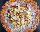 A picture of step 4 of Cheese Dahi Bhalla Chaat.