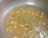 A picture of step 4 of Masala paneer corn soup.