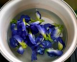 Foto langkah ke 1 dari resep Puding Bunga Telang - Blue Ocean Puding.