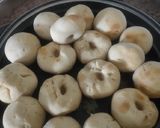 दाल बाटी चूरमा (daal Baati churma recipe in Hindi) रेसिपी चरण 2 फोटो