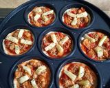 Foto langkah ke 4 dari resep Pizza Ayam Tumis.