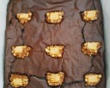 Foto langkah ke 11 dari resep Shiny Crust Brownies.