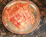 A picture of step 1 of Gajar halwa.
