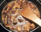 Foto del paso 6 de la receta: Pollo con setas al estilo chino acompañado de arroz tres delicia