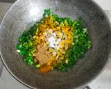 हरे लहसुन की सब्जी(Green Garlic Sabji Recipe In Hindi) रेसिपी चरण 3 फोटो