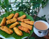 A picture of step 5 of Ethakka Appam (Banana Fritters).