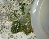 Foto del paso 2 de la receta: Pulguitas de ajo y perejil