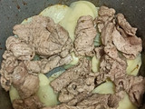 Bisteces de puerco con papas estilo Yucateco