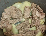 Foto del paso 4 de la receta: Bisteces de puerco con papas estilo Yucateco