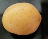 A picture of step 1 of Spanish Potato Omelette with Ham and Cheese.