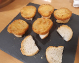 Foto del paso 4 de la receta: Tosta de queso frito, miel de caña y nueces