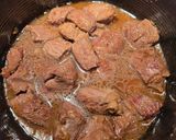 A picture of step 2 of Beef Steak in Peanut Sauce.