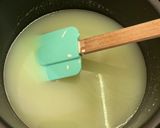 Une image de l'étape 22 de Gâteau-miroir en forme de cœur 3D, fourré à la fraise et à la mousse à la vanille.