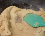 A picture of step 3 of Chana Dal Halwa.