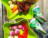 Foto langkah ke 2 dari resep Sayur santan daun ubi pedas sederhana ala mama Dave.