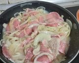 Foto del paso 2 de la receta: Filetes cinta de lomo de cerdo encebollado