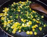 A picture of step 3 of Cheese, corn and spinach Quesadilla (Mexican cuisine).