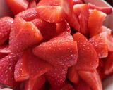 Une image de l'étape 3 de Glace à la fraise 🍓.