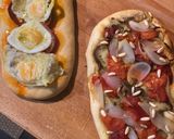 Foto del paso 11 de la receta: Cocas de Sant Joan !!!!!1=Sobrasada, queso de cabra, miel y huevo de codorniz … 2 = de escalivada …