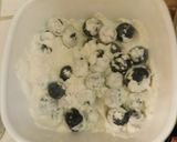 A picture of step 1 of Blueberry cup cake.