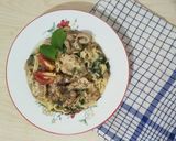 Foto langkah ke 5 dari resep Creamy Fettucini with Spinach 🌿.