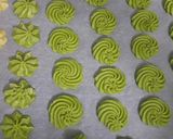 Hình bước làm 4 của món Cookie trà xanh