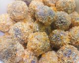 Foto langkah ke 5 dari resep Bola Ubi Ungu Cokelat.