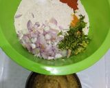 A picture of step 1 of Leftover daal paratha.