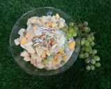 A picture of step 4 of Yogurt fruit chat including banana 🍌 apple 🍎 peaches 🍑.