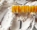 A picture of step 2 of Mini sweet corn stick.