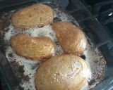 A picture of step 4 of Parmigiano baked potatoes.