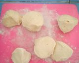 Foto langkah ke 6 dari resep Roti Goreng Empuk No Ulen.