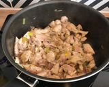 Pas rețetă Tocană de pui cu curry și lapte de cocos 2 fotografie