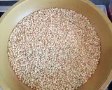 A picture of step 6 of Smoked duck/buckwheat/orange/pomegranate/houmous salad.
