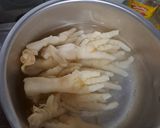 Foto langkah ke 1 dari resep Ceker Pedas Daun Jeruk.