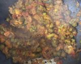 A picture of step 5 of Raw Green Chana biryani.