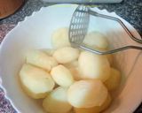 صورة لخطوة 2 من وصفة معقودة البطاطا 🥔🥔