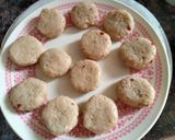 A picture of step 6 of Vermicelli potato chutney coins.
